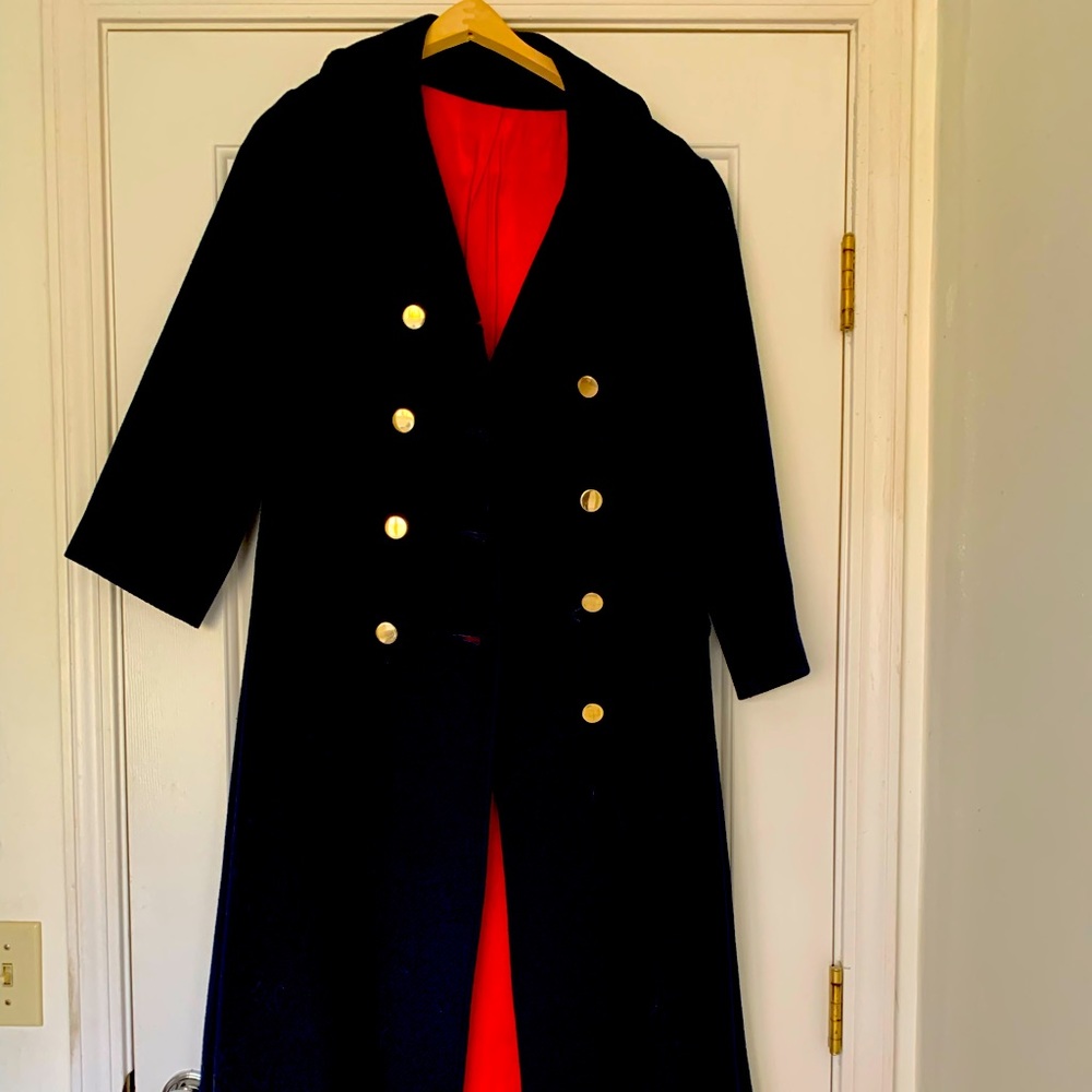 Vintage women’s coat double breasted